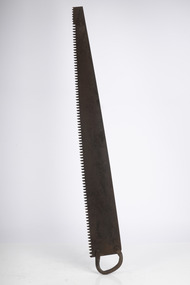 Plain peg-tooth one-person crosscut saw