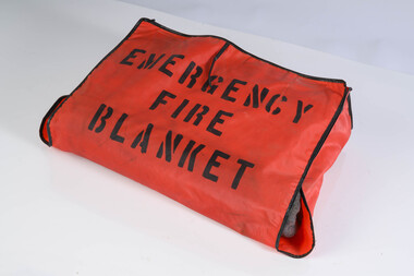 Fire safety blanket