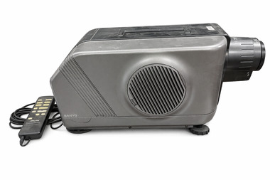 SANYO projector