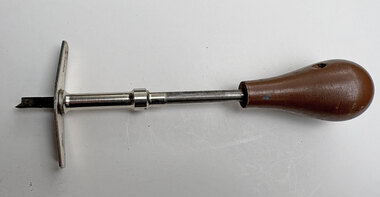 Tool - bark depth gauge