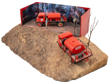 Model - Diorama of ‘blitz’ 4X4 fire tankers