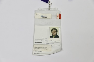Accessory, 2001