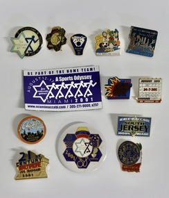 Accessory, 2001