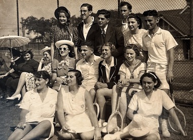 Photograph, 1938-1939