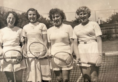Photograph, 1951-1952