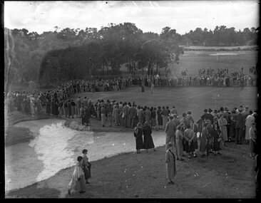 Photograph (series) - Australian Women's Golf Championship at Royal Melbourne Golf Club, Aug-Sep 1935