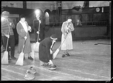 Photograph, Bull, Hugh Jones, 1897-1993, Curling at the Glaciarium, South Melbourne