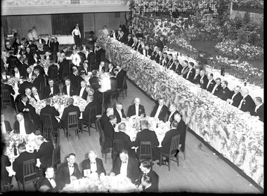 Photograph, Bull, Hugh Jones, 1897-1993, Lord Mayor's Dinner, Melbourne Town Hall