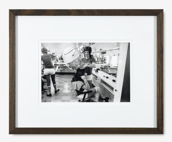 Rennie Ellis, John Morrey Hair Salon, Toorak Road, c. 1970