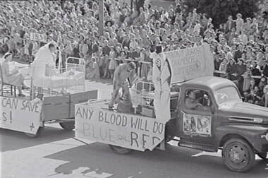 Negative - Bendigo Easter Fair 1954 - Float - Junior Chamber of Commerce, Allan Doney, 1950 -1970
