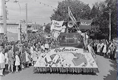 Negative - Bendigo Easter Fair 1960 - Float - John Brown - Welmar, Allan Doney, 1950 -1970
