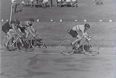 Negative - Bendigo Thousand 1962 - Cycling, Allan Doney, 1950 -1970