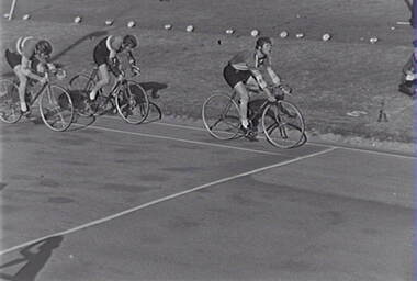 Negative - Bendigo Thousand 1962 - Cycling, Allan Doney, 1950 -1970