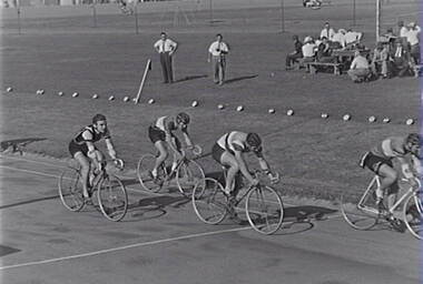 Negative - Bendigo Thousand 1962 - Cycling, Allan Doney, 1950 -1970