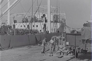 Negative - Melbourne - Docks - Ship, Allan Doney, 1950 -1970