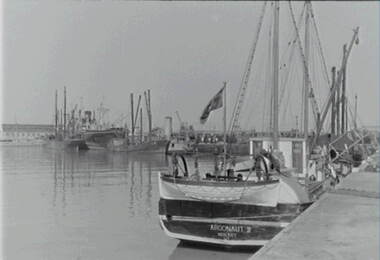 Negative - Melbourne - Docks - Ship - Argonaut II, Allan Doney, 1950 -1970