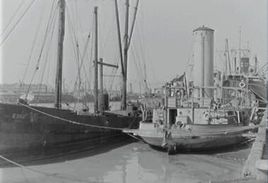 Negative - Melbourne - Docks - Ship, Allan Doney, 1950 -1970