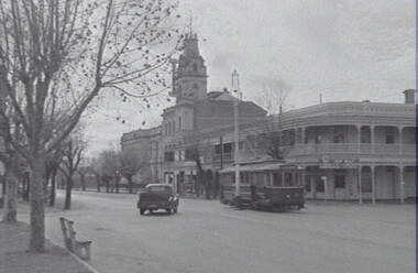 Negative - McCrae Street Bendigo - School of Mines - Hotel, Allan Doney, 1950 -1970