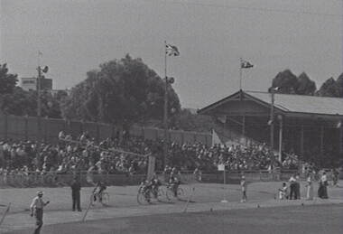 Negative - Bendigo Thousand - Cycling, Allan Doney, 1950 -1970