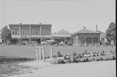 Negative - Town Hall Gardens - Lyttleton Terrace, Allan Doney, 1950 -1970