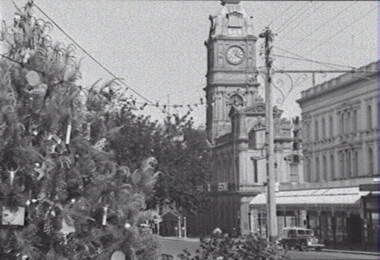 Negative - Ballarat - Christmas Tree - Post Office, Allan Doney, 1950 -1970