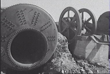Negative - Happy Valley Bendigo Mining - Machinery, Allan Doney, 1950 -1970