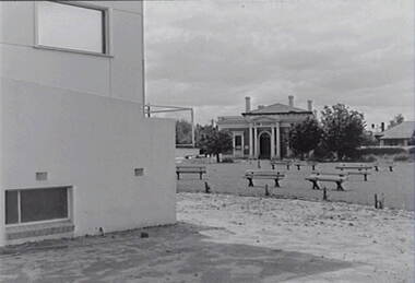 Negative - Echuca - Law Courts Bendigo - Park, Allan Doney, 1950 -1970