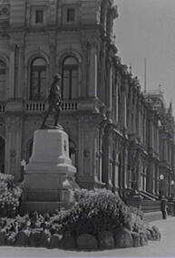 Negative - Soldiers Statue - Post Office - Bendigo, Allan Doney, 1950 -1970