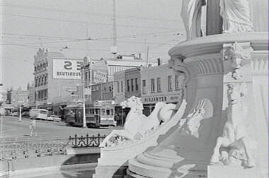 Negative - Alexandra Fountain Bendigo - Mitchell Street, Allan Doney, 1950 -1970
