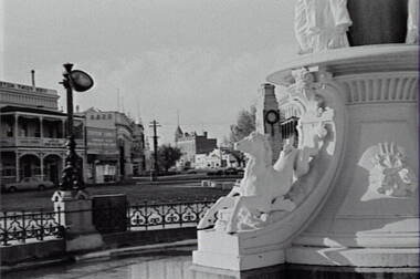 Negative - Alexandra Fountain Bendigo - View Point Bendigo- Cenotaph, Allan Doney, 1950 -1970