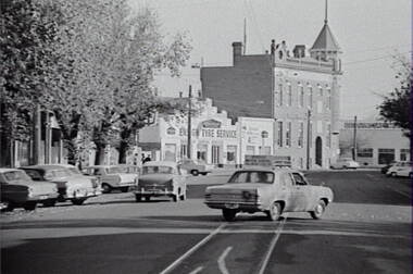 Negative - High Street Bendigo - YWCA, Allan Doney, 1950 -1970