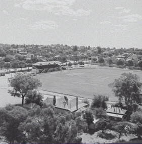 Negative - Upper Reserve Bendigo - Oval, Allan Doney, 1950 -1970