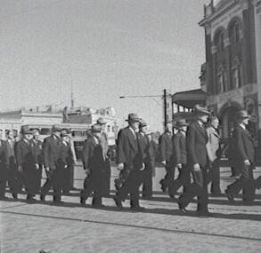 Negative - ANZAC Day Parade - View Point Bendigo, Allan Doney, 1950 -1970