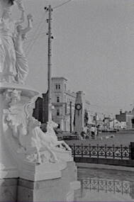Negative - Alexandra Fountain Bendigo - Cenotaph - City Family Hotel Bendigo, Allan Doney, 1950 -1970