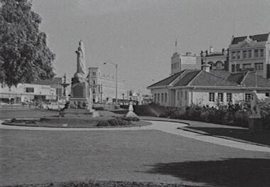 Negative - Queen Victoria Statue Bendigo - Baby Health Centre, Allan Doney, 1950 -1970