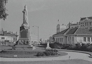 Negative - Queen Victoria Statue Bendigo - Baby Health Centre, Allan Doney, 1950 -1970