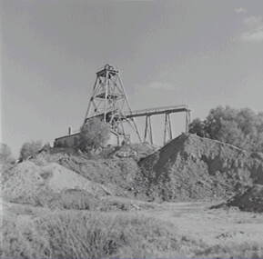 Negative - Happy Valley Bendigo - Mine - Poppet Head, Allan Doney, 1950 -1970