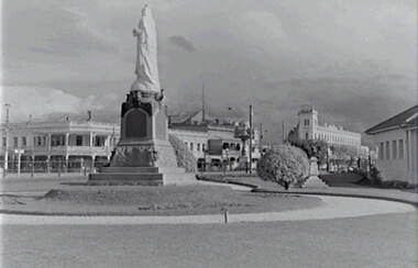 Negative - Queen Victoria Statue Bendigo - City Club Hotel - Baby Health Centre, Allan Doney, 1950 -1970