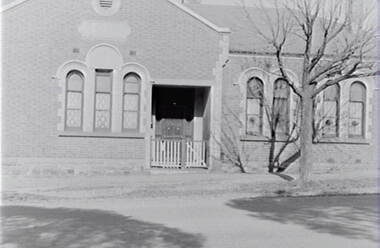 Negative - Barnard Street Bendigo - Pearce's School, Allan Doney, 1950 -1970