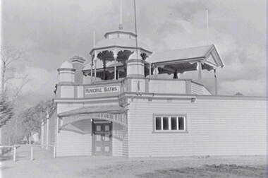 Negative - Bendigo Baths - Municipal Baths - Building, Allan Doney, 1950 -1970
