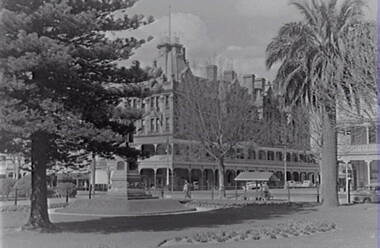 Negative - RSL Gardens - Lansell Statue - Shamrock Hotel Bendigo, Allan Doney, 1950 -1970