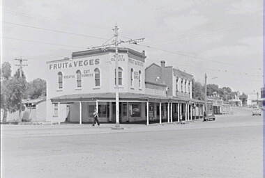 Negative - Eaglehawk - Street - Businesses - Fruit and Vegetables, Allan Doney, 1950 -1970