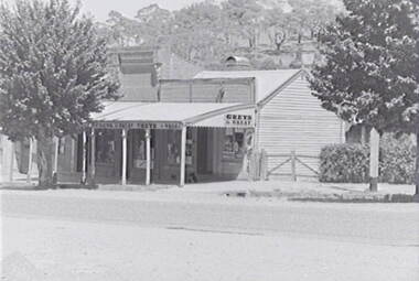 Negative - Street Bendigo - Businesses - Corner Shop, Allan Doney, 1950 -1970