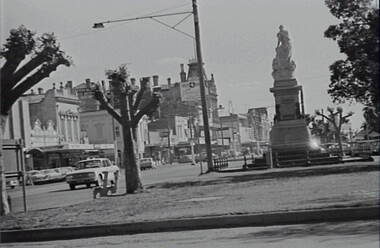 Negative - Pall Mall Bendigo - Gold Monument - Shamrock Hotel Bendigo, Allan Doney, 1950 -1970