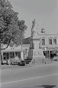 Negative - Gold Monument - Bendigo Businesses, Allan Doney, 1950 -1970