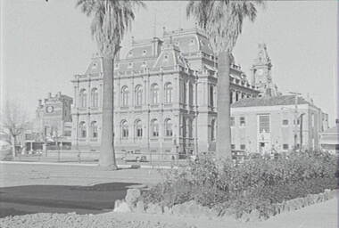 Negative - Conservatory Gardens Bendigo - Law Courts Bendigo - Police Station - Residence, Allan Doney, 1950 -1970