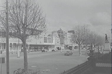 Negative - Pall Mall Bendigo - Soldiers Statue - Myers - Dickin's, Allan Doney, 1950 -1970