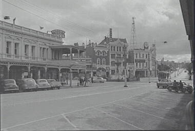 Negative - City Club Hotel - Alexandra Fountain Bendigo - View Street Bendigo, Allan Doney, 1950 -1970