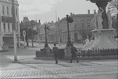 Negative - Alexandra Fountain Bendigo - View Street Bendigo, Allan Doney, 1950 -1970