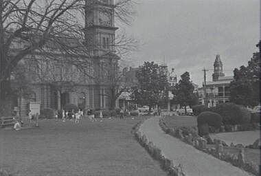 Negative - Town Hall - Gardens - Children - Sport - Metropolitan Hotel Bendigo, Allan Doney, 1950 -1970